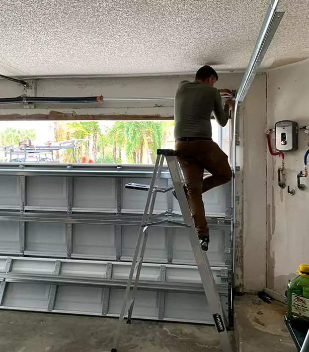 Garage Door Off Track Repair Avondale