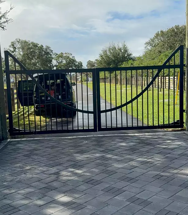 Swing Gate Repair Avondale